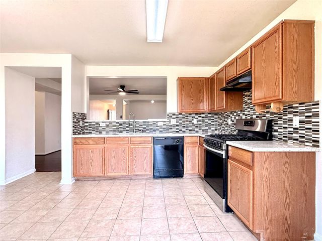 16127 Cole Bridge Lane, Cypress, TX 77429