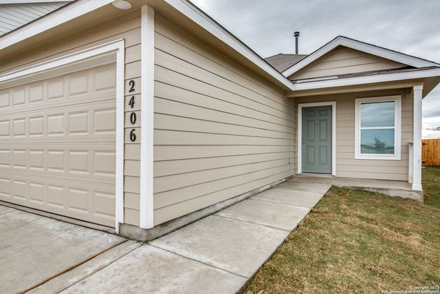 2406 Double Oak Dr, New Braunfels, TX 78130