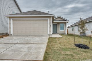 2406 Double Oak Dr, New Braunfels, TX 78130