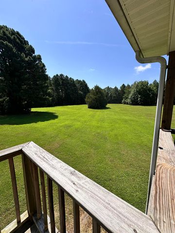 5976 Cord Road, Newark, AR 72562