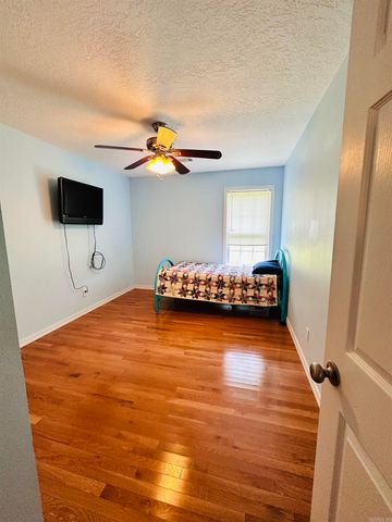 5976 Cord Road, Newark, AR 72562