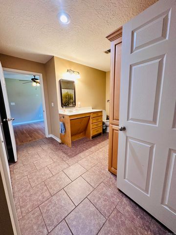 5976 Cord Road, Newark, AR 72562