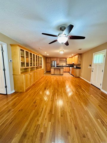 5976 Cord Road, Newark, AR 72562