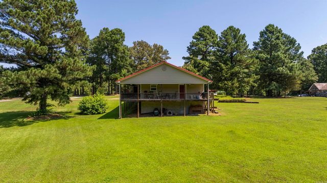 5976 Cord Road, Newark, AR 72562