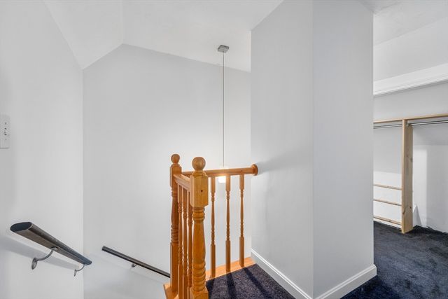 83 Brewster Rd, Mashpee, MA 02649