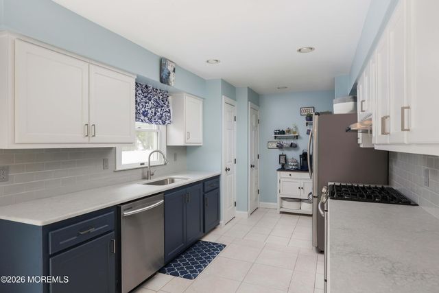 305 Jefferson Court, Brick, NJ 08724