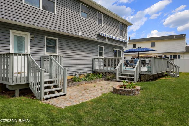 305 Jefferson Court, Brick, NJ 08724