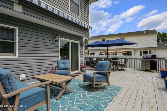 305 Jefferson Court, Brick, NJ 08724