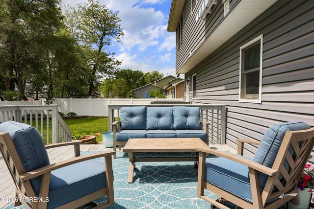 305 Jefferson Court, Brick, NJ 08724
