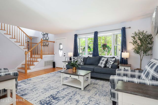 305 Jefferson Court, Brick, NJ 08724