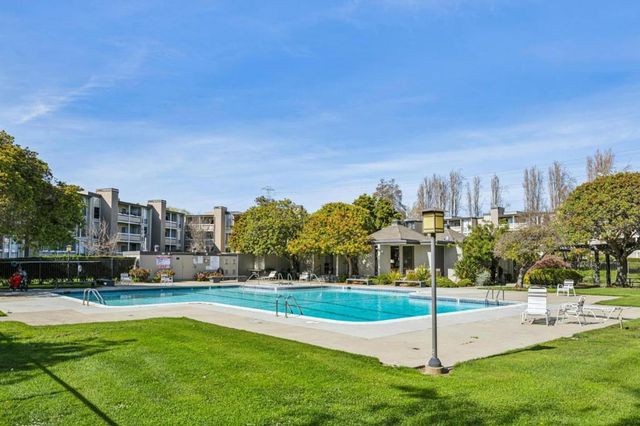1061 Beach Park Boulevard 307, Foster City, CA 94404