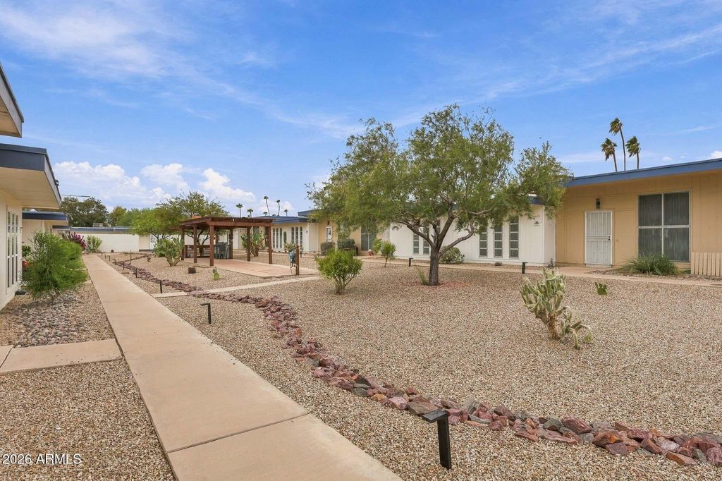 10027 W Lancaster Drive, Sun City, AZ 85351 — photo 3