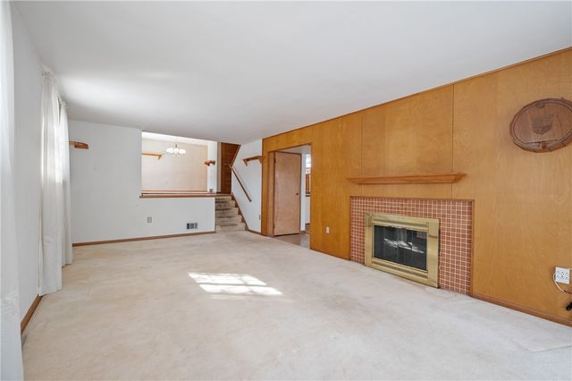 8551 Ridgemont Rd, Mccandless, PA 15237