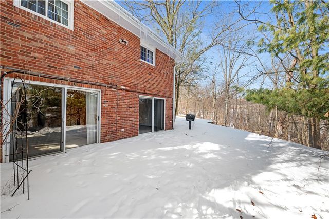 8551 Ridgemont Rd, Mccandless, PA 15237