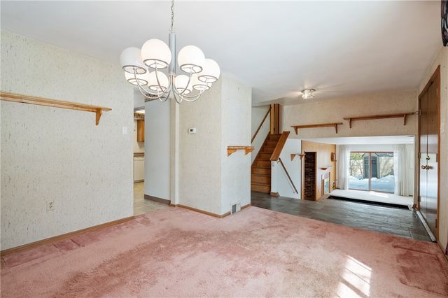 8551 Ridgemont Rd, Mccandless, PA 15237