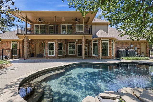 133 E View Court, Double Oak, TX 75077