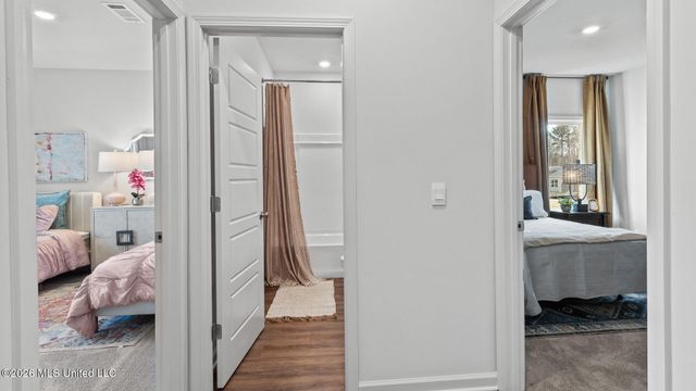 404 Piney Drive, Pearl, MS 39208