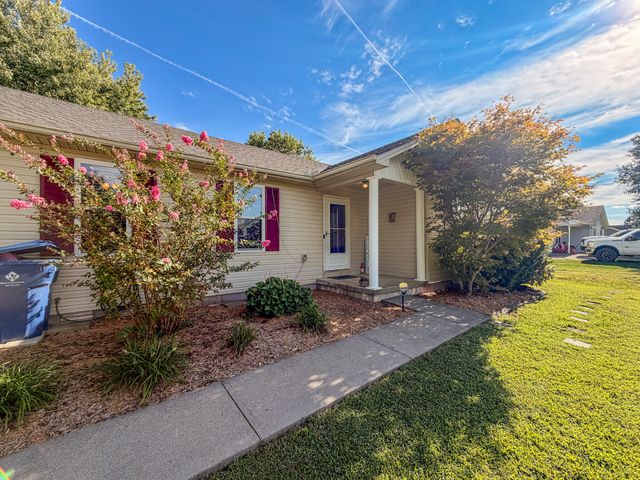 465 W Coleman Road, Science Hill, KY 42553