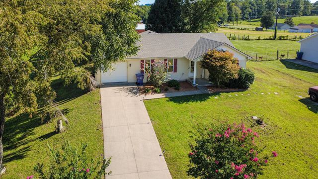 465 W Coleman Road, Science Hill, KY 42553