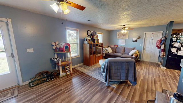 465 W Coleman Road, Science Hill, KY 42553