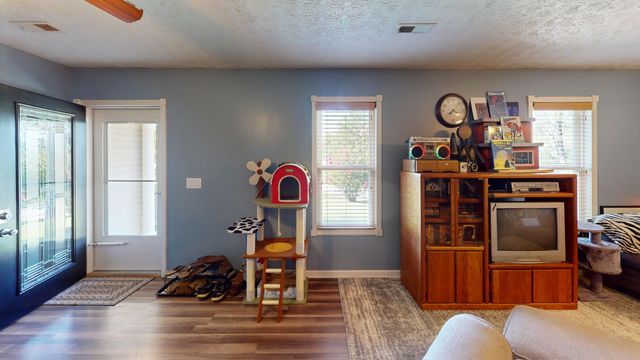 465 W Coleman Road, Science Hill, KY 42553