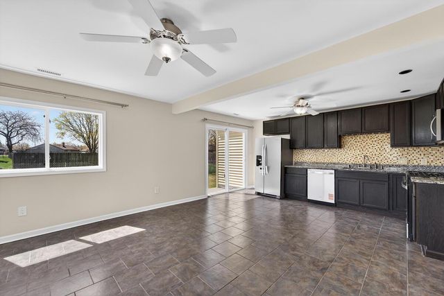 2412 Eaton LANE, Mount Pleasant, WI 53404