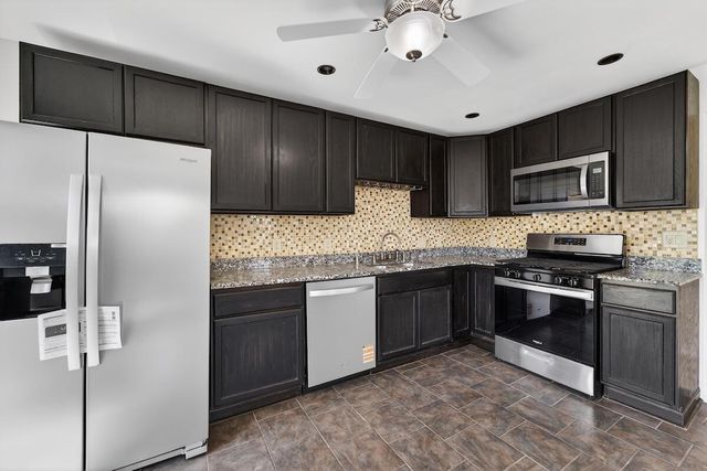 2412 Eaton LANE, Mount Pleasant, WI 53404