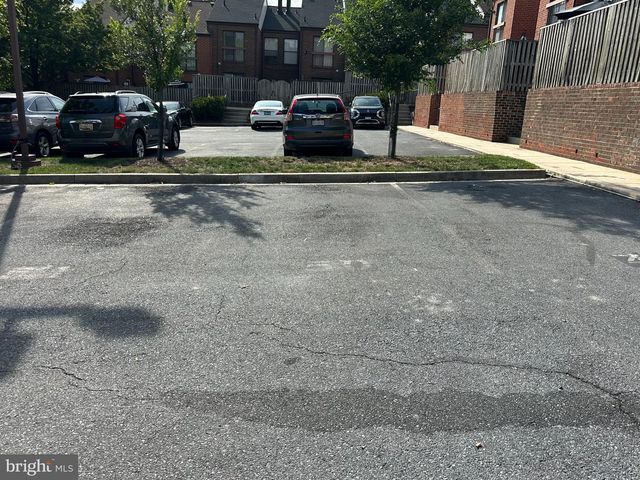 1818 BRYANT ST NE, Washington, DC 20018