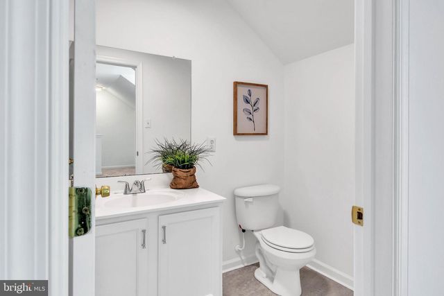 3 TROUT RD, Blackwood, NJ 08012