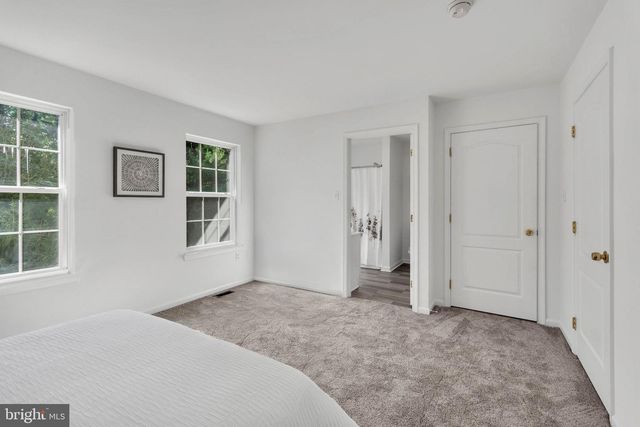 3 TROUT RD, Blackwood, NJ 08012