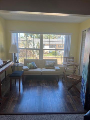 110 N TREMAIN STREET 110, Mount Dora, FL 32757