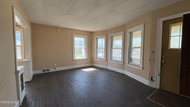 318 Troy Street, Toledo, OH 43611