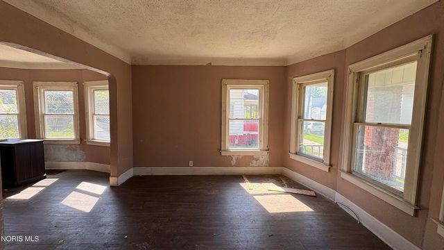 318 Troy Street, Toledo, OH 43611