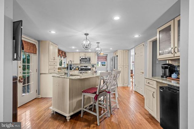 213 HURFFVILLE RD, Sewell, NJ 08080