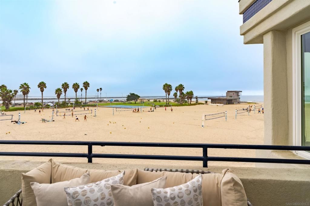 2689 Ocean Front Walk, San Diego, CA 92109 — photo 2