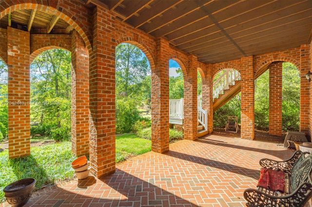2579 Grey Rabbit Run, Asheboro, NC 27205