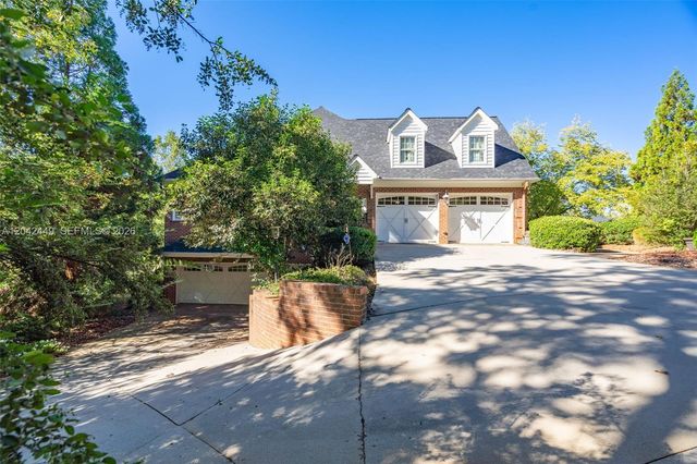 2579 Grey Rabbit Run, Asheboro, NC 27205