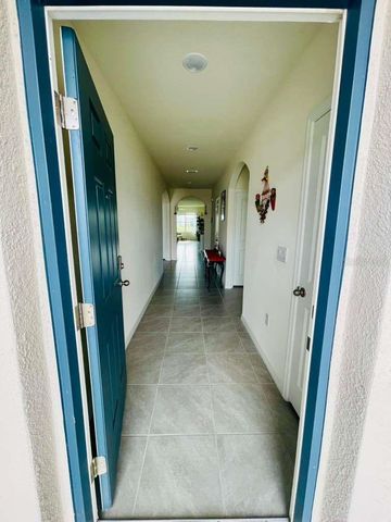 8954 FORGE BREEZE LOOP, Wesley Chapel, FL 33545