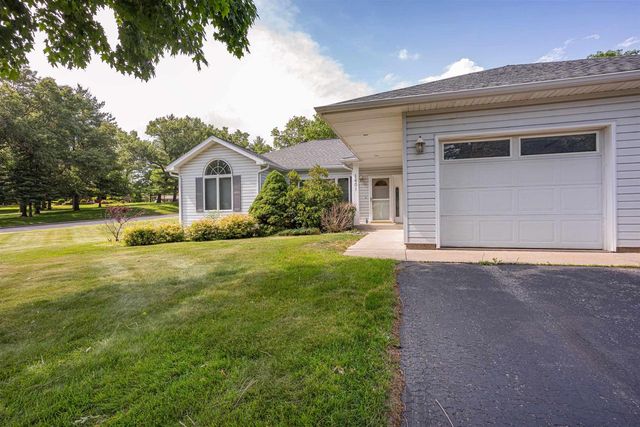 1601 Michigan Avenue, Wisconsin Dells, WI 53965