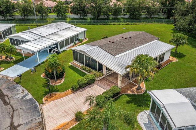 517 LA PLAYA CIRCLE, North Port, FL 34287