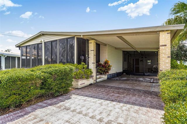 517 LA PLAYA CIRCLE, North Port, FL 34287