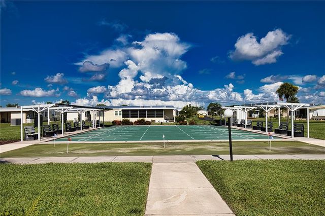 517 LA PLAYA CIRCLE, North Port, FL 34287
