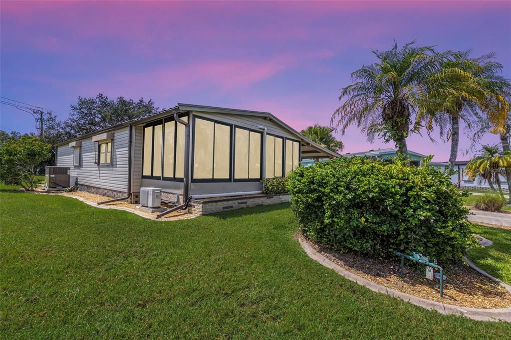 517 LA PLAYA CIRCLE, North Port, FL 34287