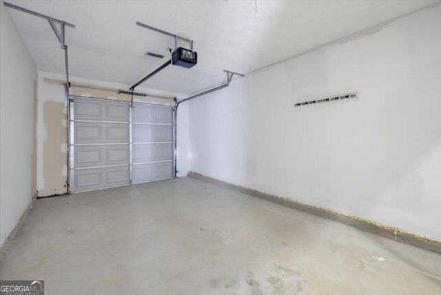 604 Village Way, Stockbridge, GA 30281