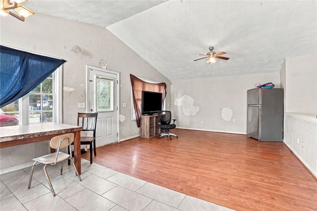 147 Mount Saint Charles Avenue, Woonsocket, RI 02895