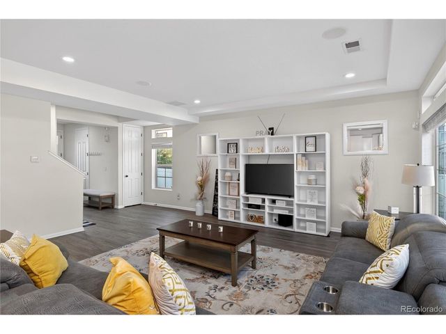 20701 E 52nd Ave, Denver, CO 80249
