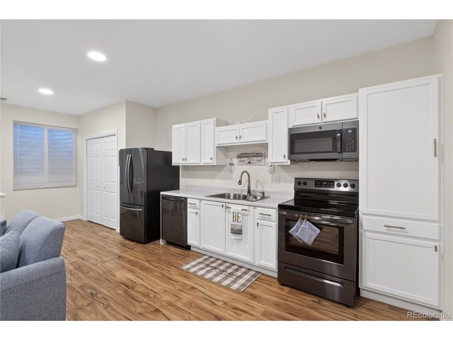 20701 E 52nd Ave, Denver, CO 80249
