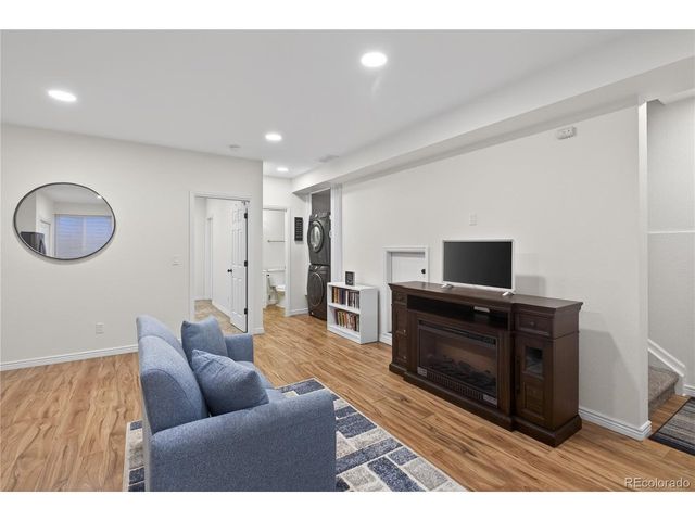 20701 E 52nd Ave, Denver, CO 80249