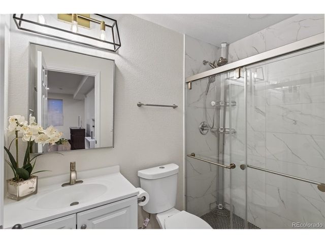20701 E 52nd Ave, Denver, CO 80249