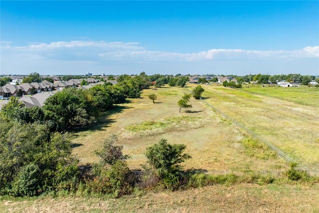 1401 River Birch Drive, Yukon, OK 73099